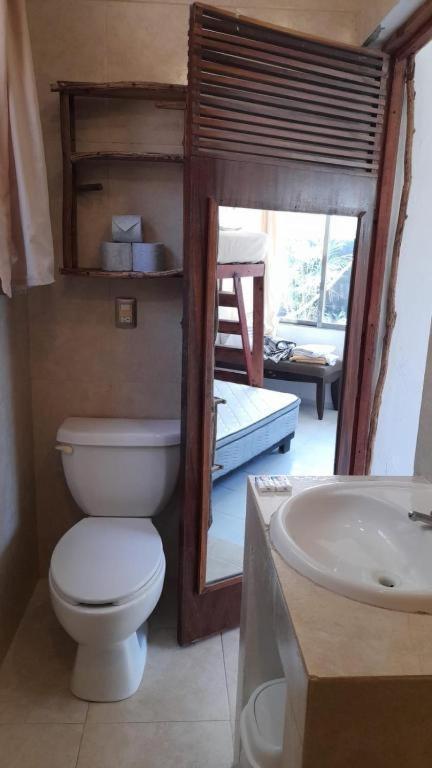 The All Inclusive Hostel - Food, Drinks And Transportation To The Beach And Cenotes 툴룸 외부 사진
